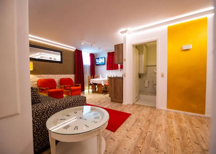 Hotel Berghotel Hois 3*